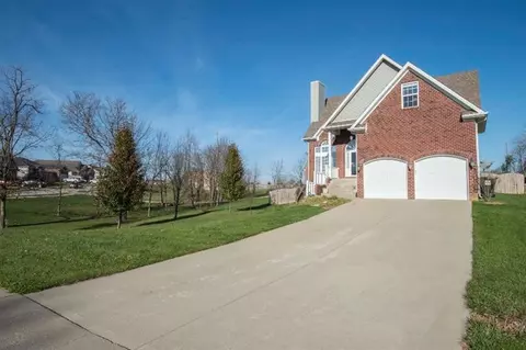 100 New Forest Ct, Georgetown, KY 40324 photo 2