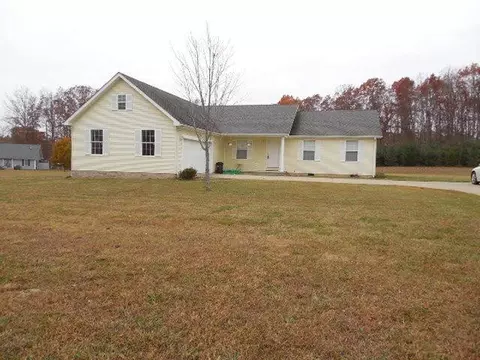 235 Eagle Dr, Morehead, KY 40351 photo 2