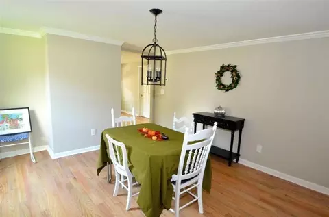 218 E Stephens, Midway, KY 40347 photo 12