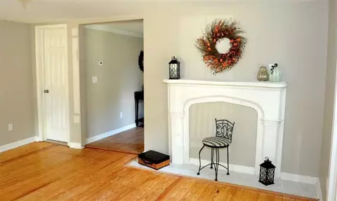 218 E Stephens, Midway, KY 40347 photo 10