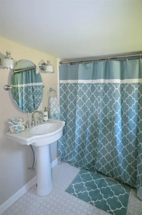 218 E Stephens, Midway, KY 40347 photo 20
