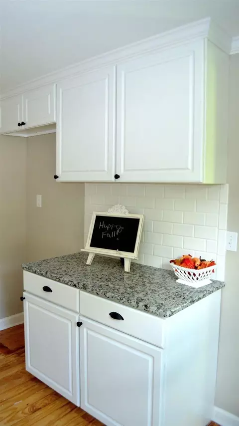 218 E Stephens, Midway, KY 40347 photo 7