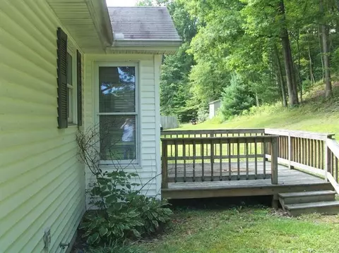 210 Walnut Ln, Stanton, KY 40380 photo 8