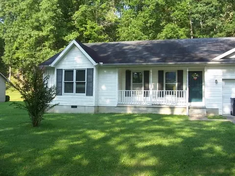 210 Walnut Ln, Stanton, KY 40380 photo 1