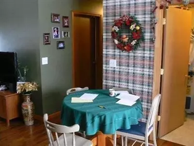 960 Walton St, Morehead, KY 40351 photo 4