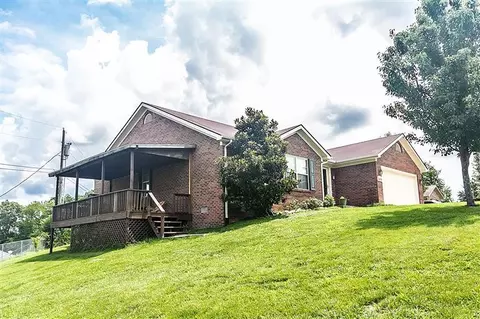 549 Ashley Ct, Berea, KY 40403 photo 3