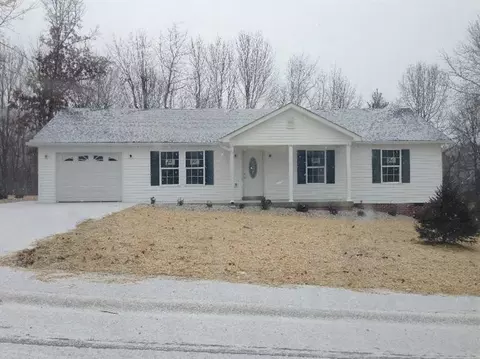 1016 Eagle Point Dr, Berea, KY 40403 photo 2