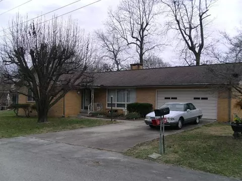 1105 Circle Dr, Corbin, KY 40701 photo 2