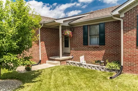 412 Plumtree Dr, Berea, KY 40403 photo 3