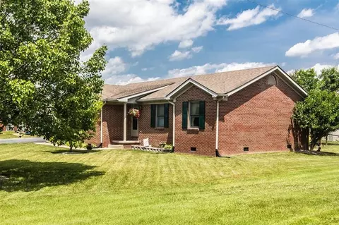 412 Plumtree Dr, Berea, KY 40403 photo 2