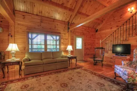 2 Apple Dr, Stanton, KY 40380 photo 4