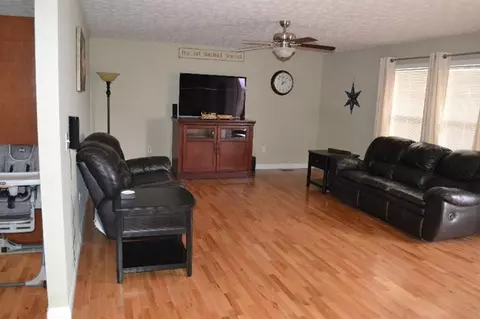 384 Cherry Ave, Corbin, KY 40701 photo 9