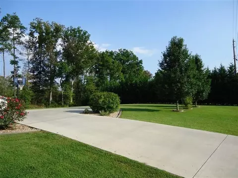 335 Lakepointe Dr, Corbin, KY 40701 photo 5