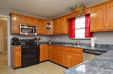 165 Dreyfus Rd, Berea, KY 40403 photo 7