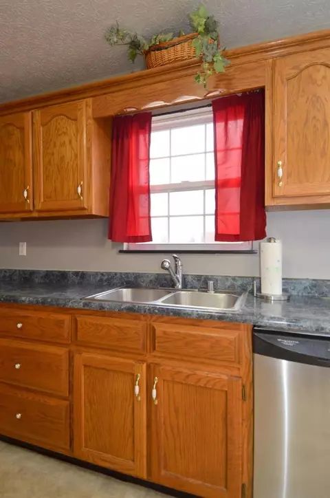 165 Dreyfus Rd, Berea, KY 40403 photo 11