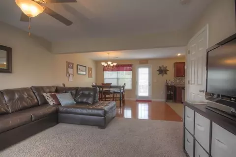 943 Cobble Dr, Richmond, KY 40475 photo 4