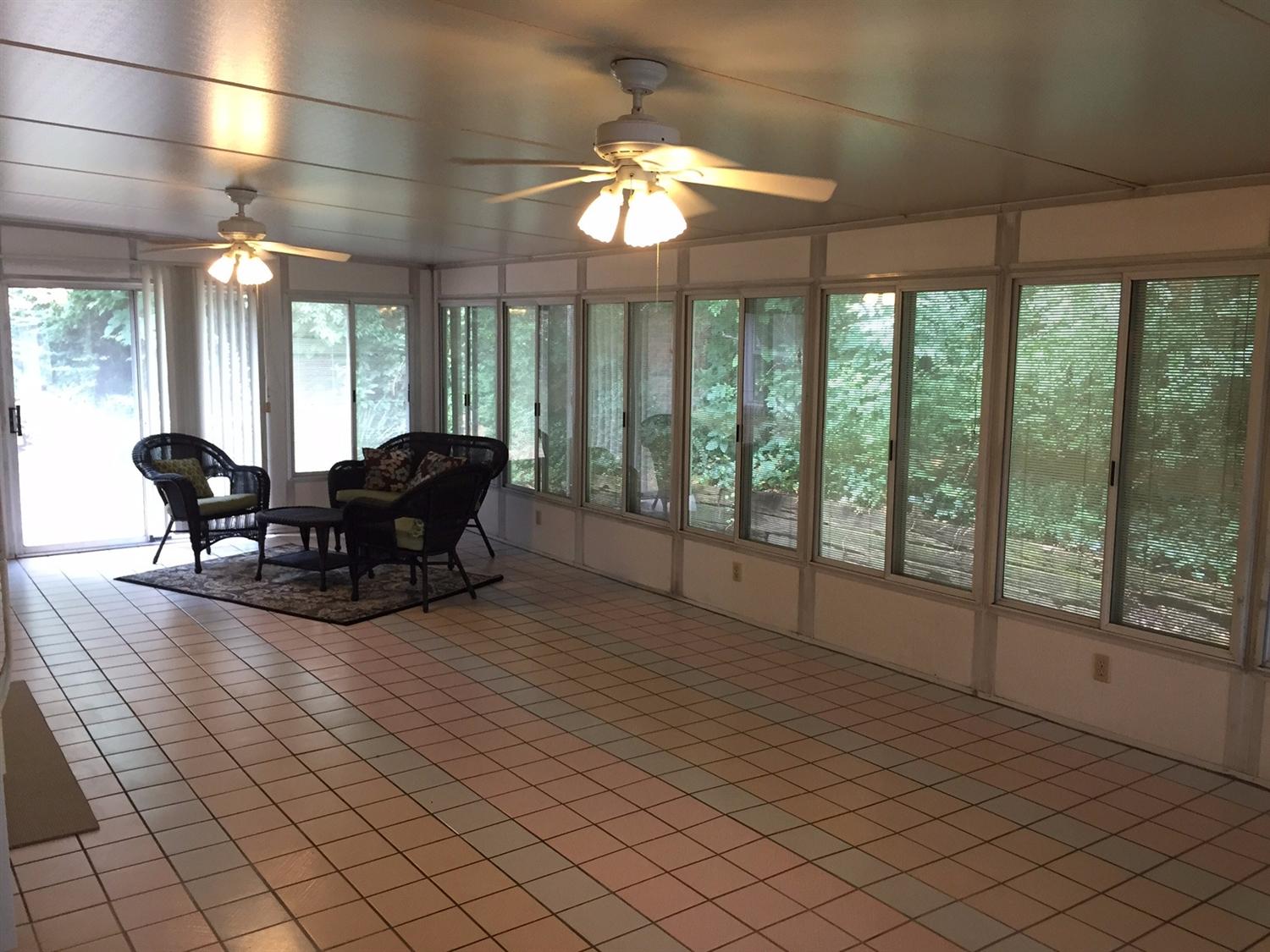 104 Bell Rd, Middlesboro, KY 40965 photo 14