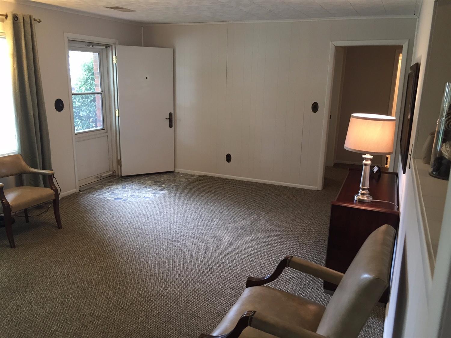 104 Bell Rd, Middlesboro, KY 40965 photo 4