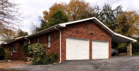 104 Bell Rd, Middlesboro, KY 40965 photo 2