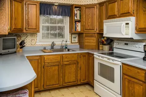 135 Knight Ct, Georgetown, KY 40324 photo 8