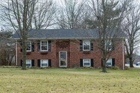 135 Knight Ct, Georgetown, KY 40324 photo 1