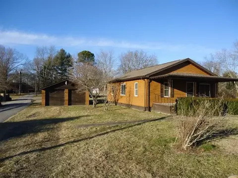 250 W Greendale St, Corbin, KY 40701 photo 3