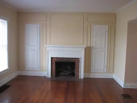 312 E Main St, Paris, KY 40361 photo 5