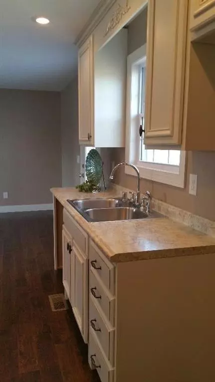 121 Campbell Rd, Corbin, KY 40701 photo 5