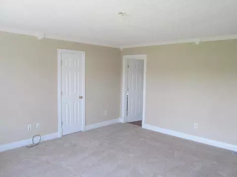 700 Sharon Ct, Berea, KY 40403 photo 8