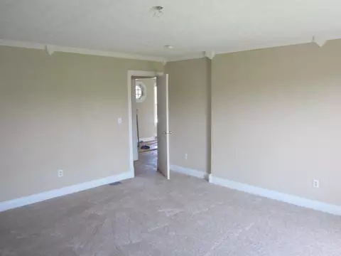 700 Sharon Ct, Berea, KY 40403 photo 9