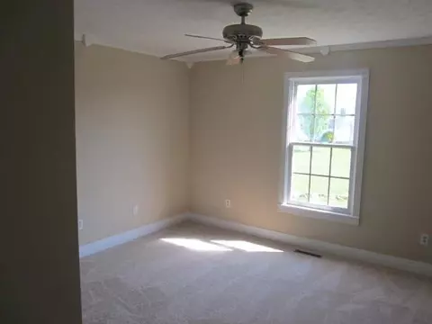 700 Sharon Ct, Berea, KY 40403 photo 12
