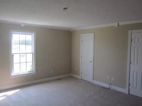 700 Sharon Ct, Berea, KY 40403 photo 7