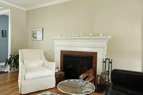 127 E Jackson St, Georgetown, KY 40324 photo 6