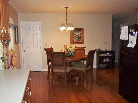 106 Bryan Dr, Corbin, KY 40701 photo 5