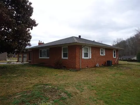 707 Adkins St, Corbin, KY 40701 photo 3