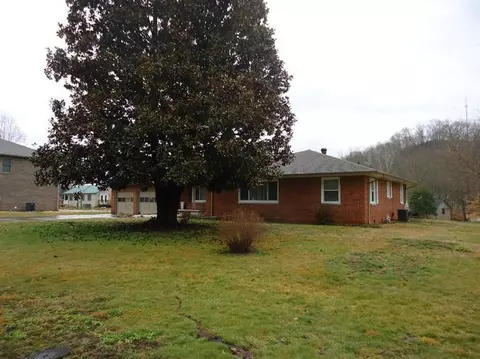 707 Adkins St, Corbin, KY 40701 photo 2
