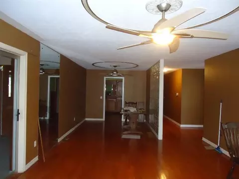 707 Adkins St, Corbin, KY 40701 photo 9