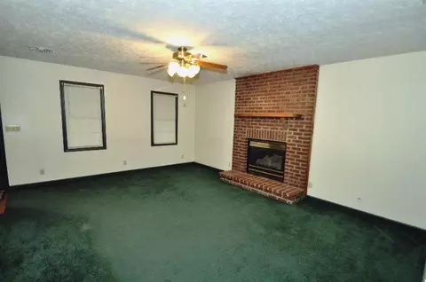 147 Pineur Dr, Richmond, KY 40475 photo 5