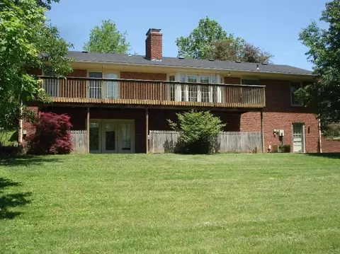 126 Sycamore Dr, Georgetown, KY 40324 photo 1