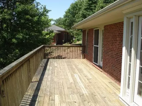 126 Sycamore Dr, Georgetown, KY 40324 photo 2