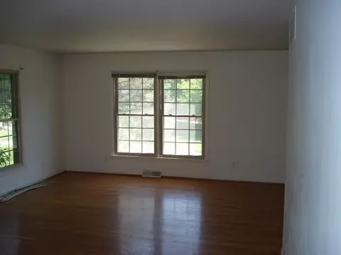126 Sycamore Dr, Georgetown, KY 40324 photo 3