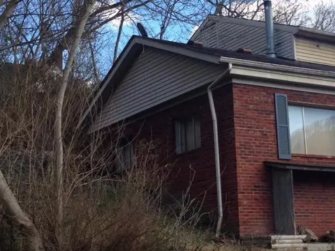 1800 E Main St, Hazard, KY 41701 photo 3