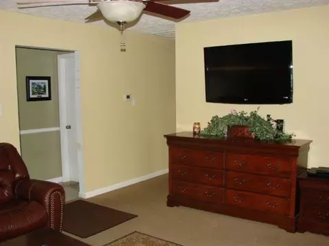 202 Independence Ct, Georgetown, KY 40324 photo 6