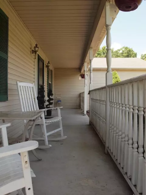 99 Shannon Dr, Corbin, KY 40701 photo 3