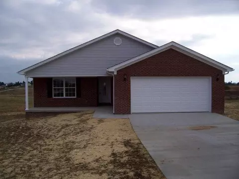 204 Andover Dr, Berea, KY 40403 photo 1