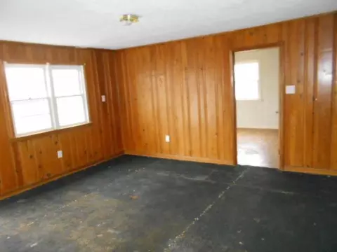 201 E Broadway, Danville, KY 40422 photo 10
