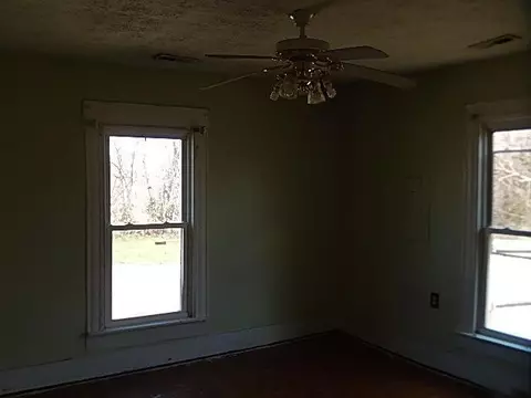 114 Elm St, Georgetown, KY 40324 photo 4