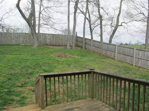 301 Ridgeview Dr, Berea, KY 40403 photo 15