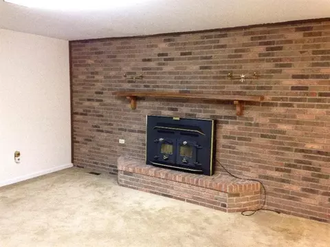 390 Lakeside Dr, Corbin, KY 40701 photo 3