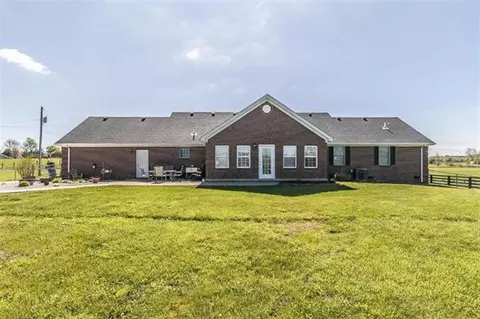 123 Dreyfus Rd, Berea, KY 40403 photo 8